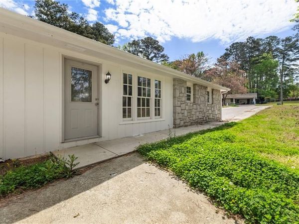 952 Star Court , Norcross, GA 30093