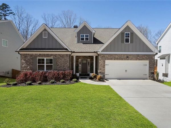 1880 Grand Lanier Drive , Buford, GA 30518