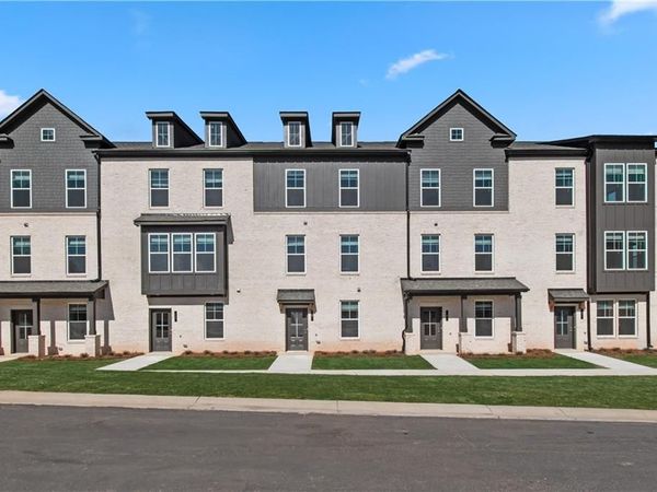 2610 Daybreak Lane, Newnan, GA 30265