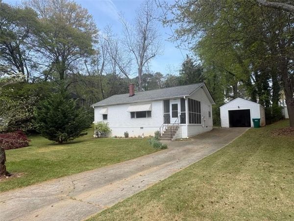 2608 Valley Stream Drive, Atlanta, GA 30360