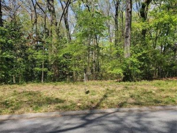 2979 Gant Quarters Drive , Marietta, GA 30068