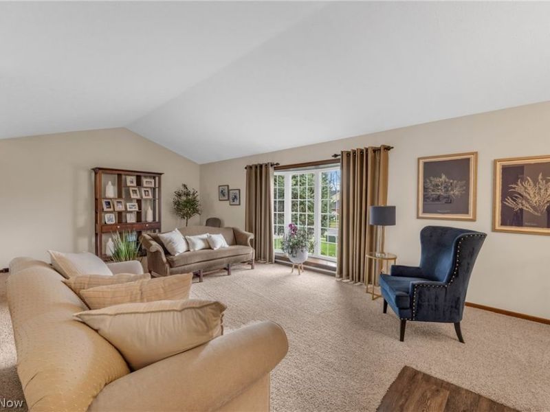 7712 Gerald Drive, Middleburg Heights, OH 44130 Photo 13