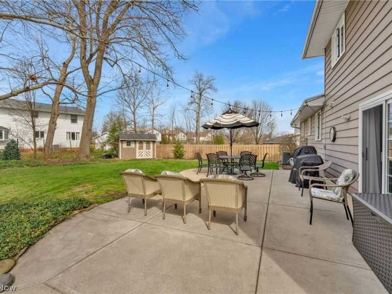 7712 Gerald Drive, Middleburg Heights, OH 44130 Photo 8