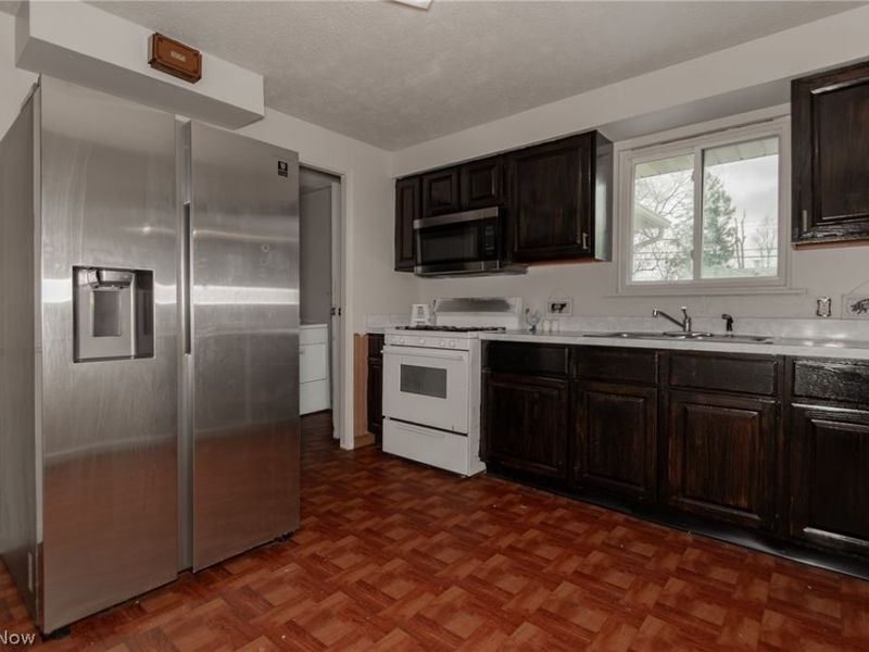 4865 Robinwood Drive, Mentor, OH 44060 Photo 20