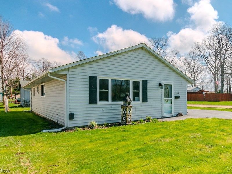 4865 Robinwood Drive, Mentor, OH 44060 Photo 4