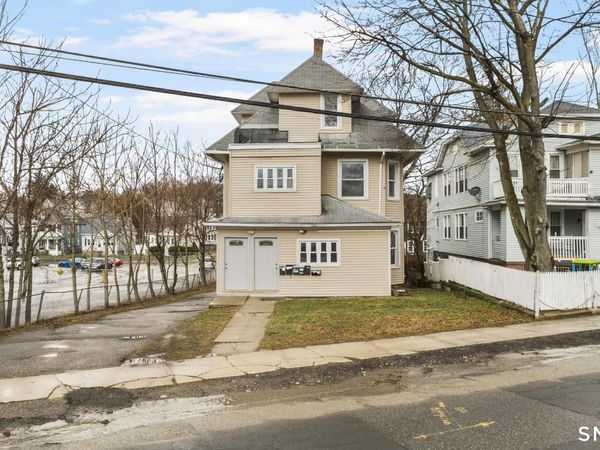 133 Southmayd , Waterbury, CT 06705