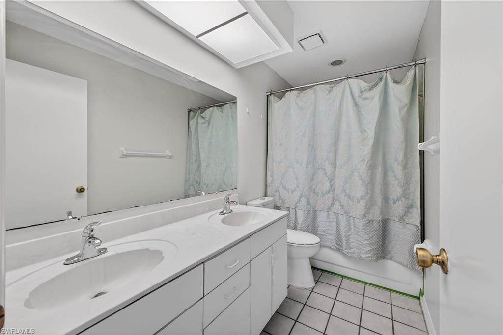 8421 N Haven Ln, Unit B, Fort Myers, FL 33919 Photo
