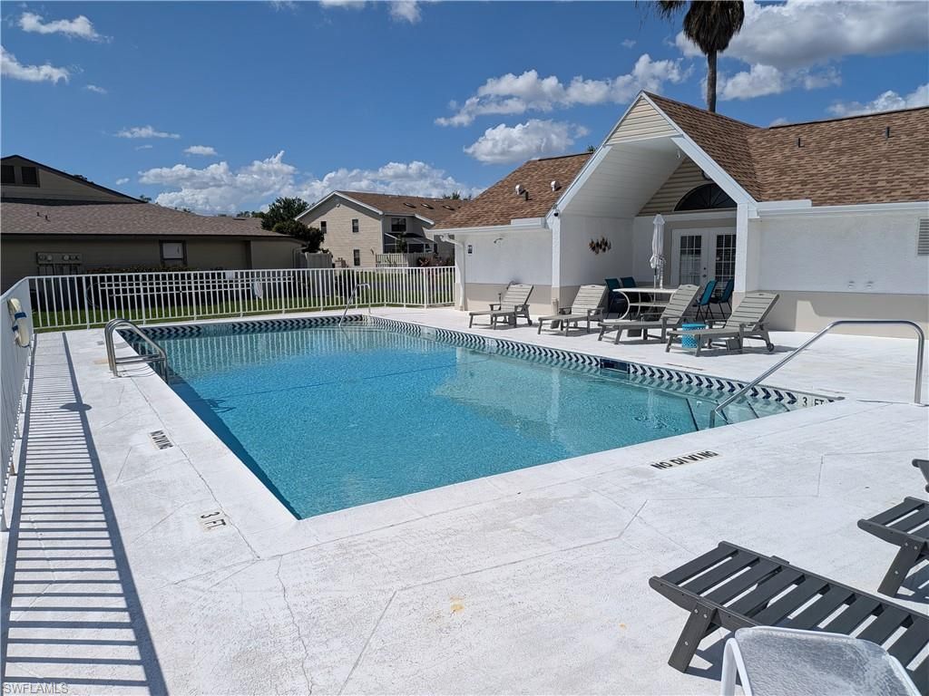 8421 N Haven Ln, Unit B, Fort Myers, FL 33919 Photo