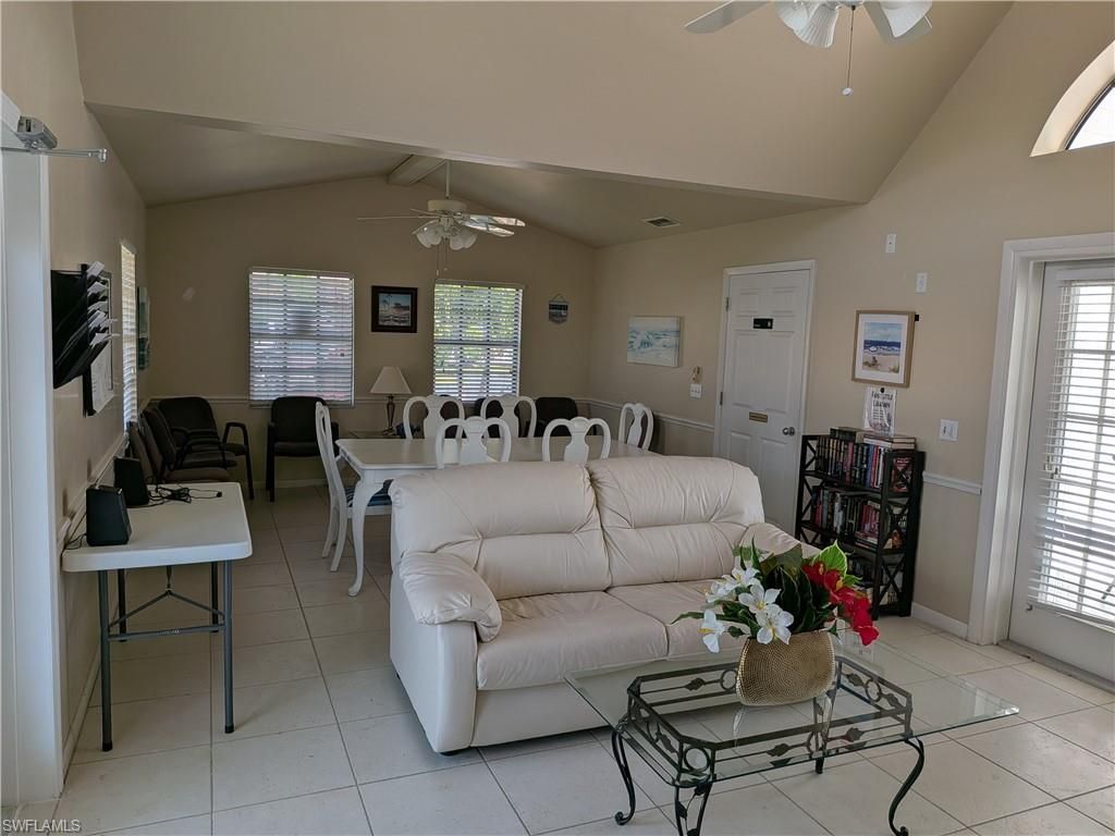 8421 N Haven Ln, Unit B, Fort Myers, FL 33919 Photo