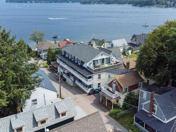 7 Baker Avenue, Unit 4, Laconia, NH 03246