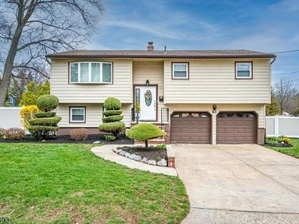 63 Arden St, Franklin, NJ 08873