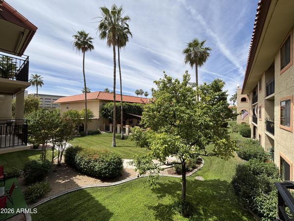 10330 W THUNDERBIRD Boulevard, Unit C203, Sun City, AZ 85351