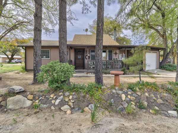 22584 S Stoneway, Yarnell, AZ 85362