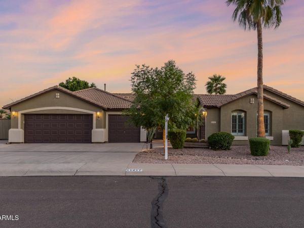 11217 E RAFAEL Avenue, Mesa, AZ 85212