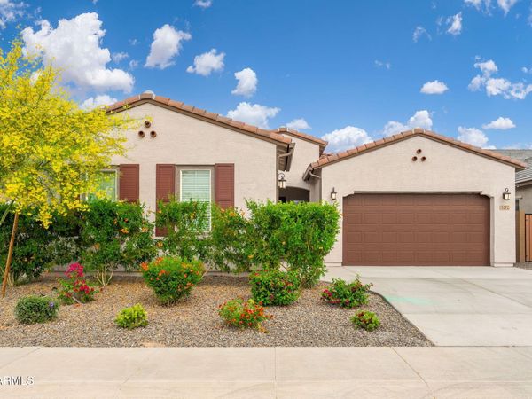 3272 W Peak View Road, Phoenix, AZ 85083