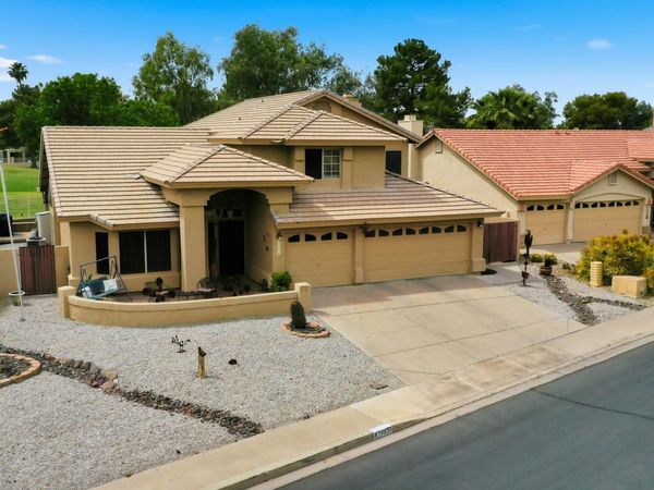 19616 N 68TH Avenue, Glendale, AZ 85308