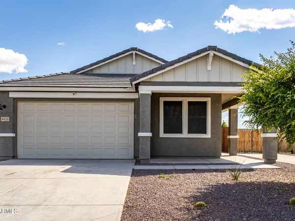 8429 W WINDSOR Boulevard, Glendale, AZ 85305