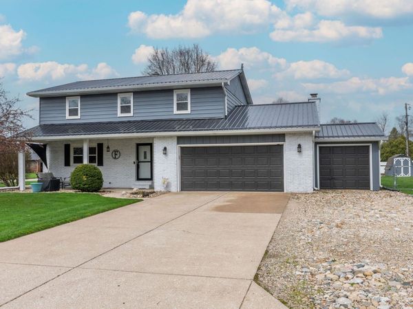 22835 Gilford Court, Elkhart, IN 46514