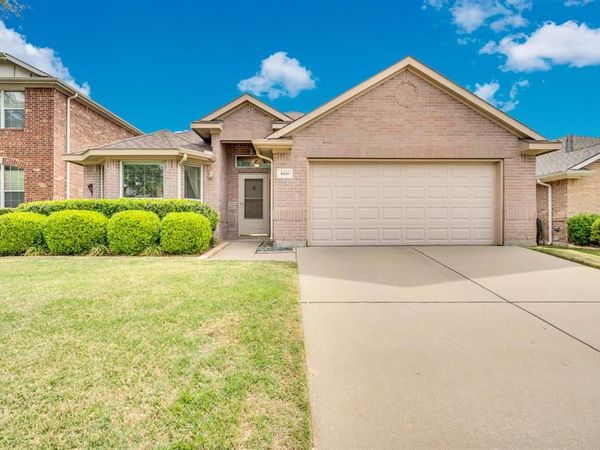 8416 Cactus Flower Drive, Fort Worth, TX 76131