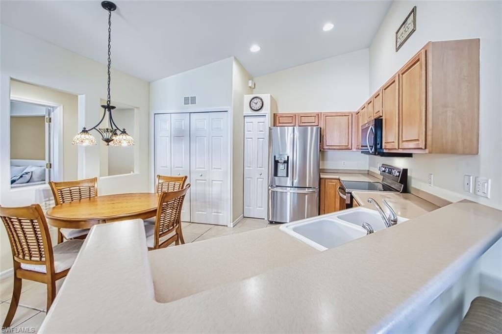 10135 Colonial Country Club Blvd, Unit 1202, Fort Myers, FL 33913 Photo