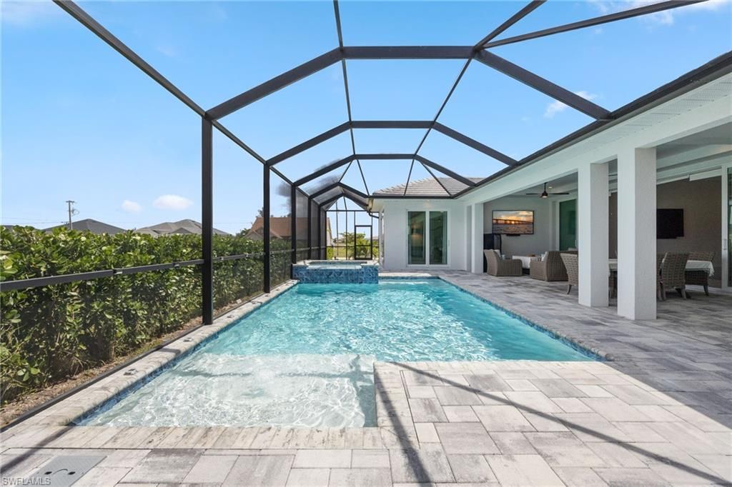 4105 NW 20th St, Cape Coral, FL 33993 Photo
