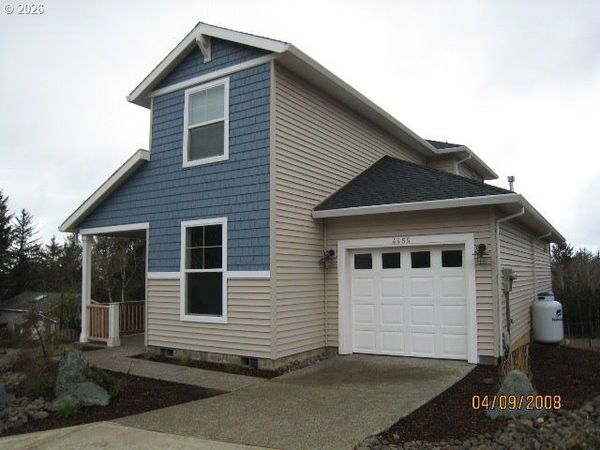 4455 MOONDANCER LN, Tillamook, OR 97141