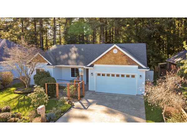 1176 NAUTICAL DR, Hammond, OR 97121