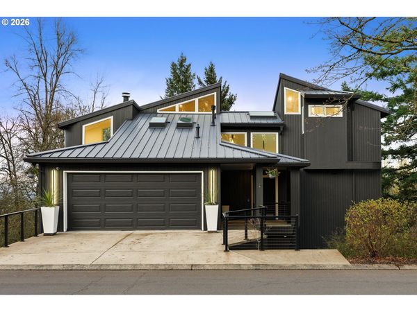 1 HIDALGO ST, Lake Oswego, OR 97035