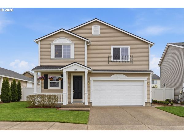 804 N 26TH AVE, Cornelius, OR 97113