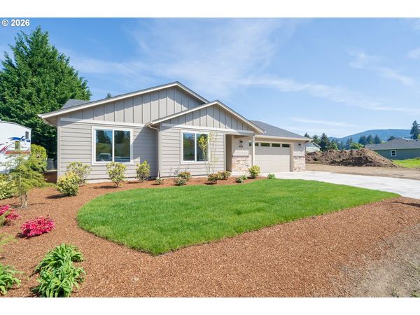 950 6TH ST, Lyons, OR 97358