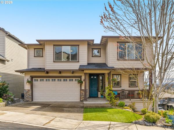 15394 SW OAKMONT PL, Portland, OR 97224