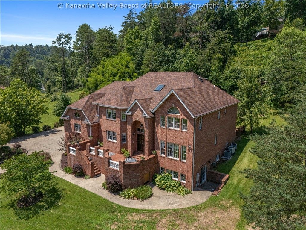 14 Stonegate Drive, Hurricane, WV 25526 Main Photo