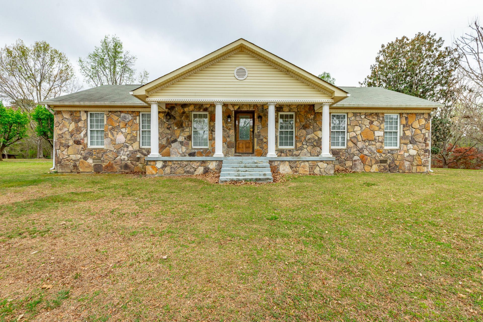 204 Dodd Road Ringgold, GA 30736