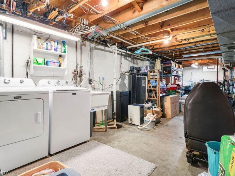 1919 Humbert Road NW, North Canton, OH 44720 Photo 18