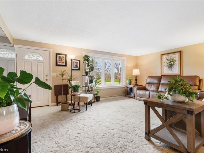 1919 Humbert Road NW, North Canton, OH 44720 Photo 7