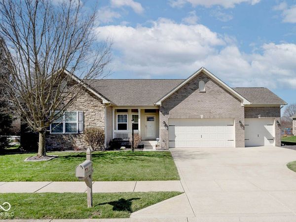 9716 N Mariners Crest , McCordsville, IN 46055