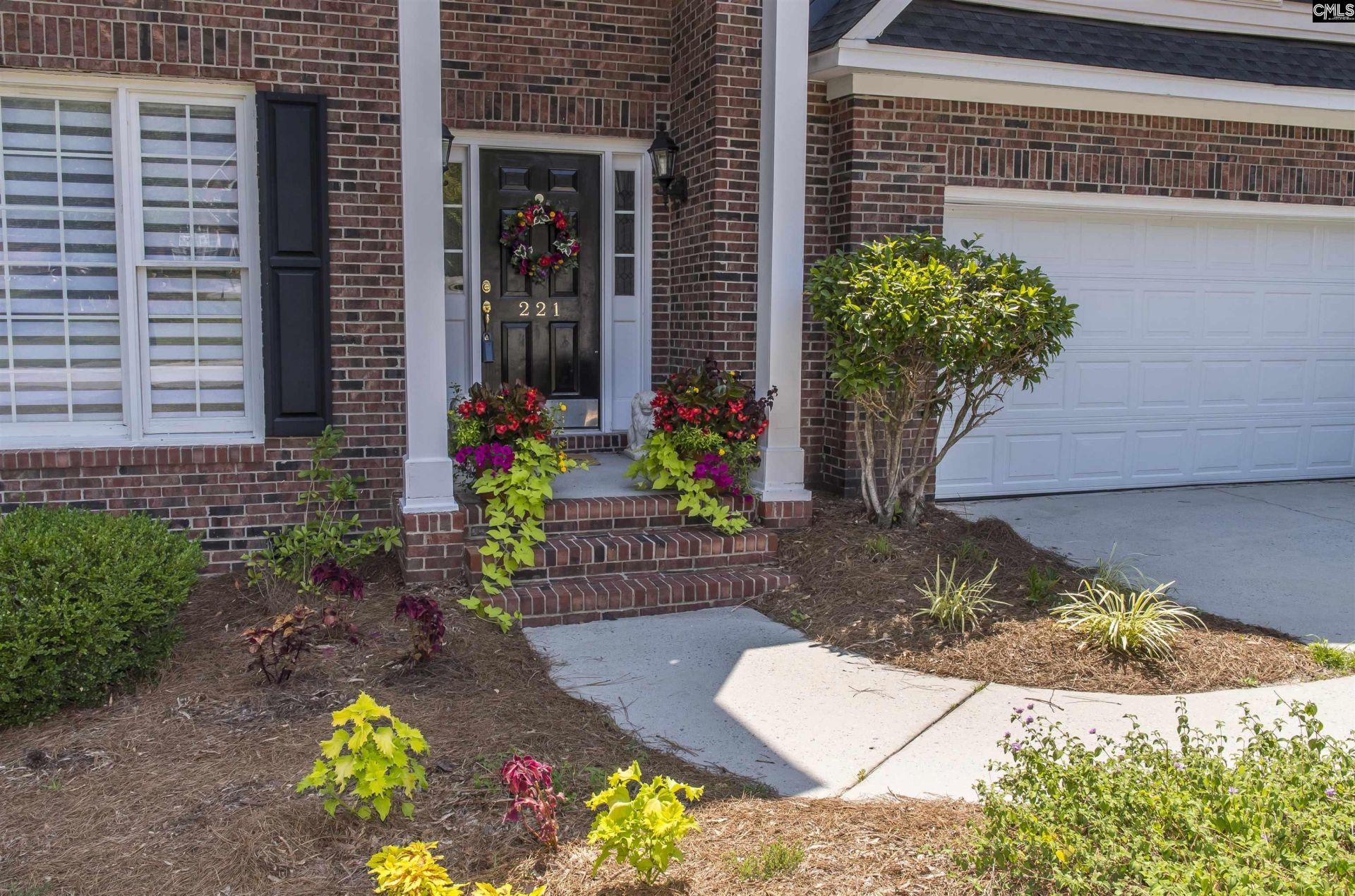 221 Sandstone Road  Photo 6