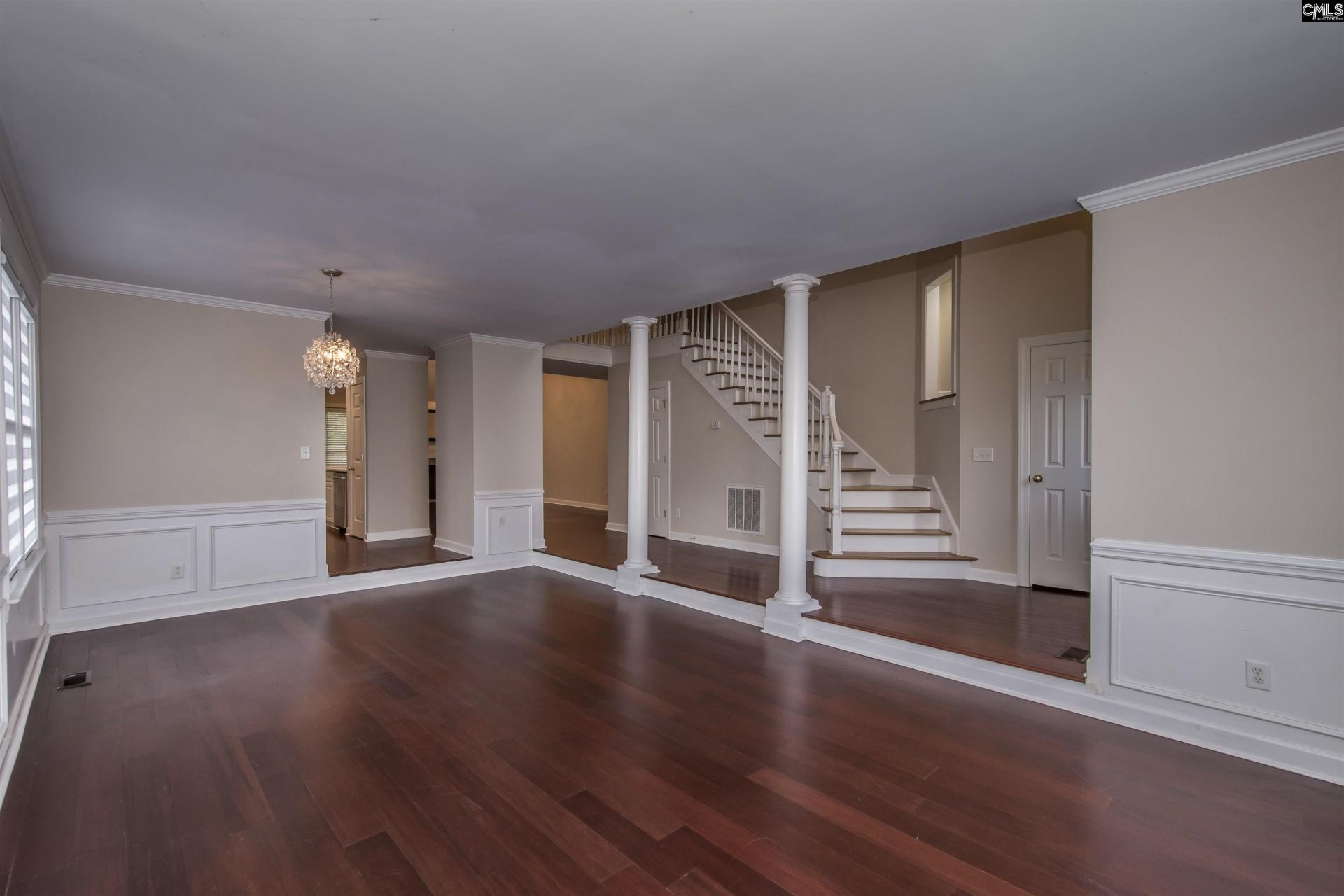 221 Sandstone Road  Photo 9