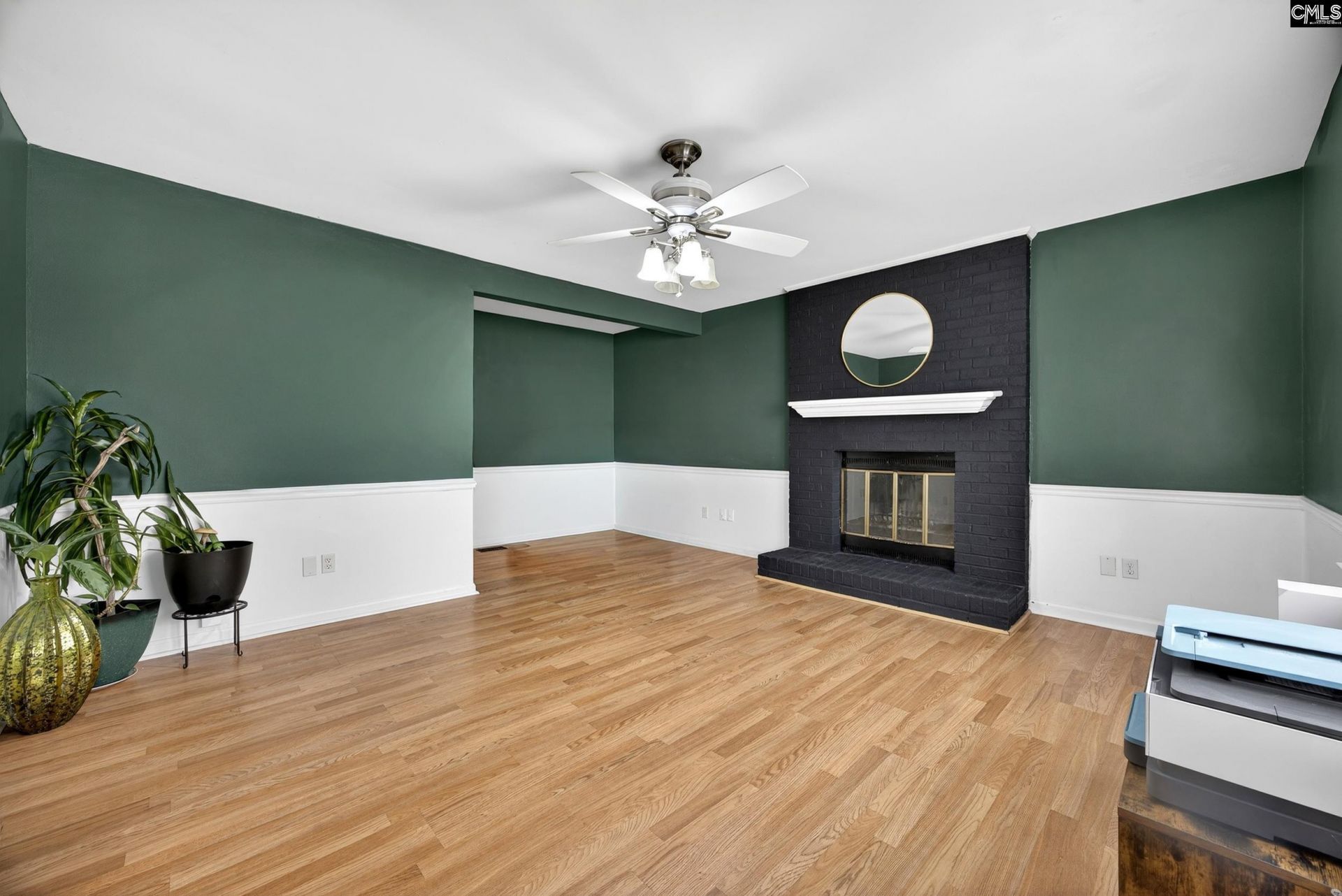 120 Crossbow Court  Photo 9