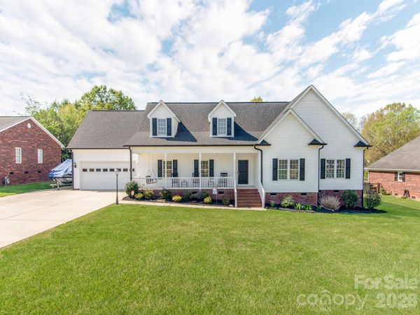 2261 Stallings Road, Harrisburg, NC 28075