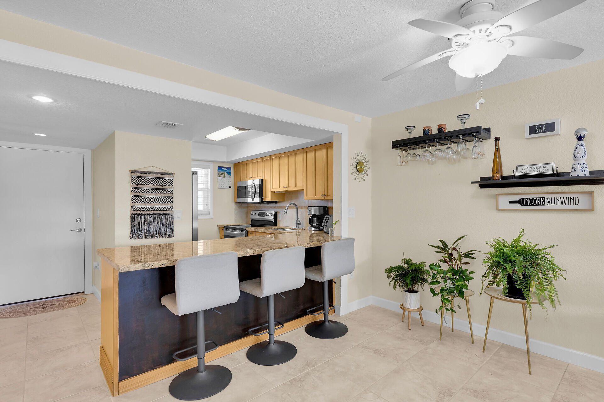 389 N Anglers Drive, Unit APT 107, Marathon, FL 33050 Photo