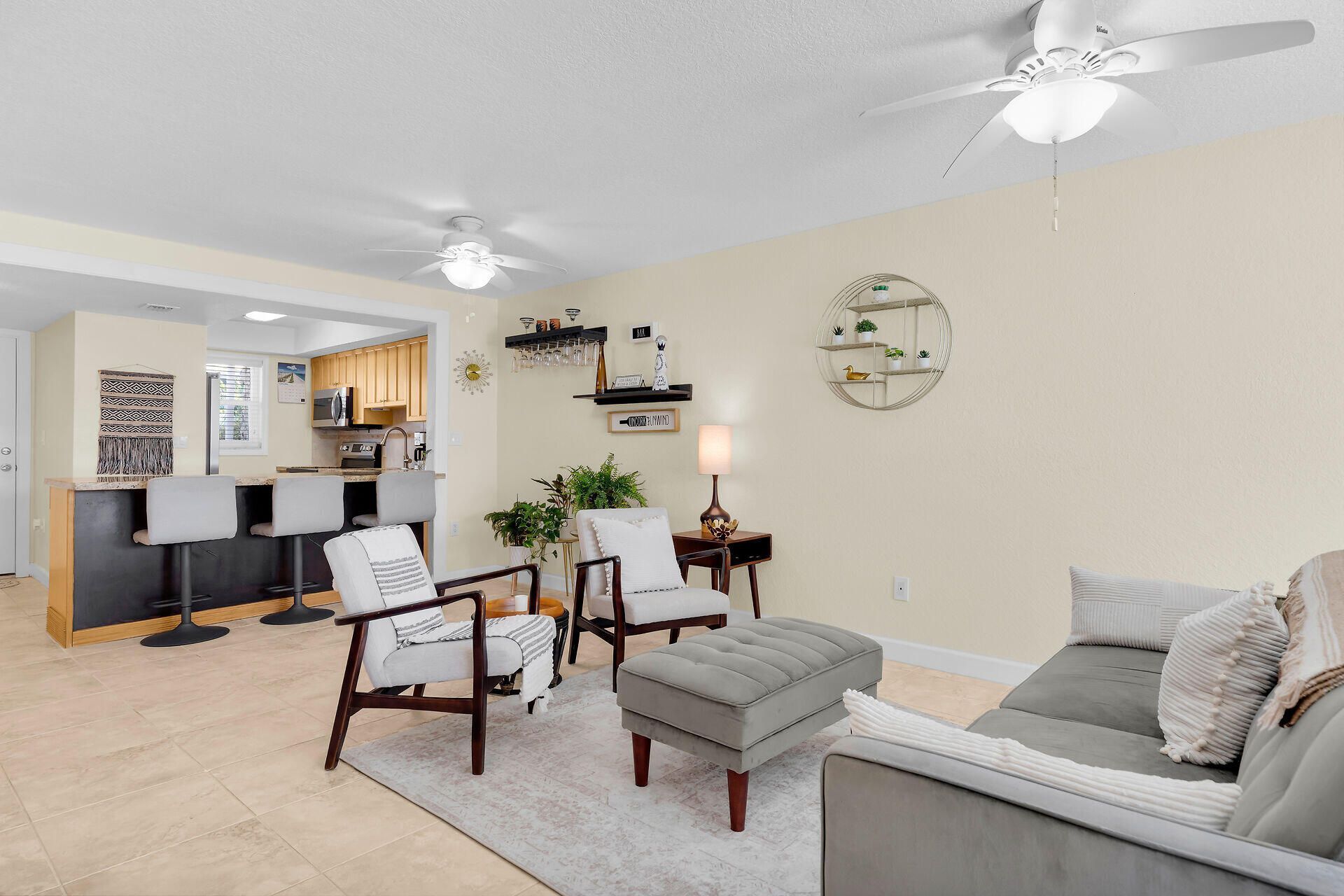 389 N Anglers Drive, Unit APT 107, Marathon, FL 33050 Photo