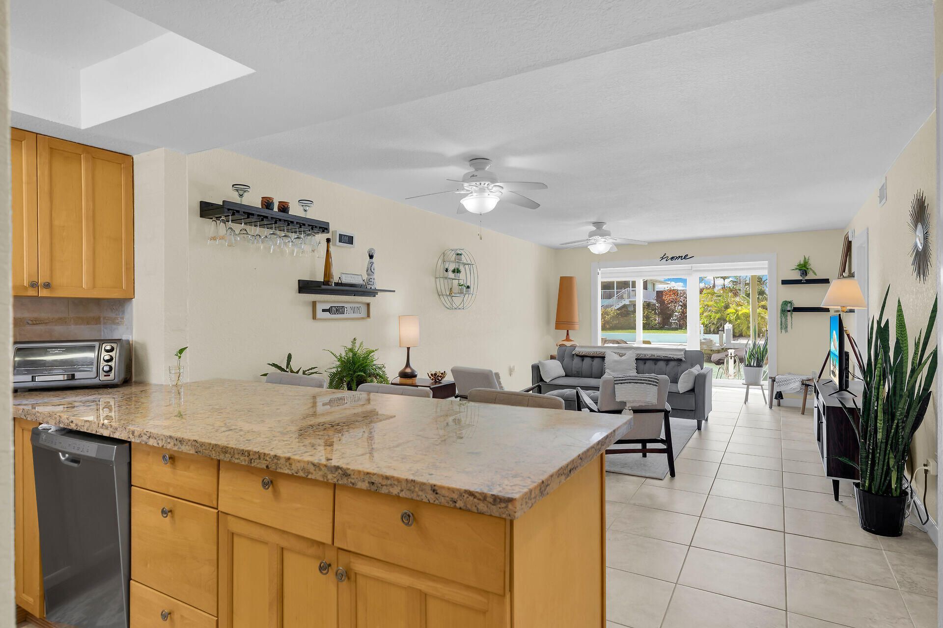 389 N Anglers Drive, Unit APT 107, Marathon, FL 33050 Photo