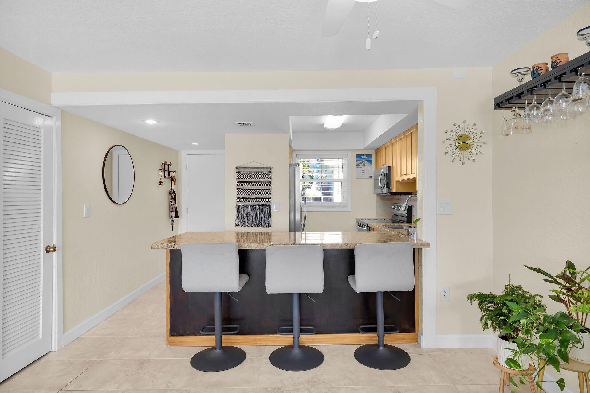 389 N Anglers Drive, Unit APT 107, Marathon, FL 33050 Photo