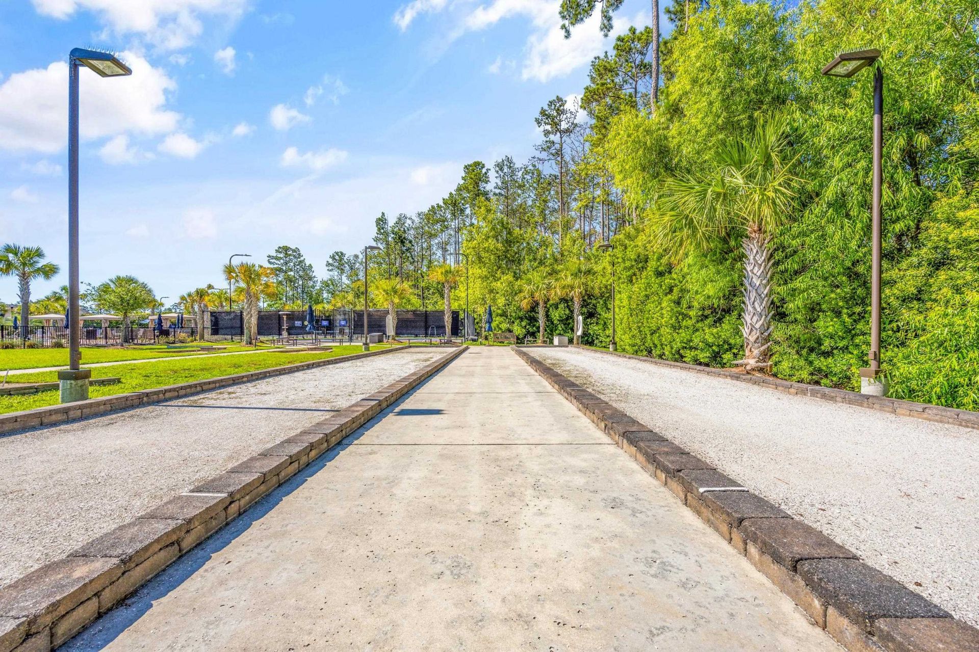 1744 Suncrest Dr. Photo 32