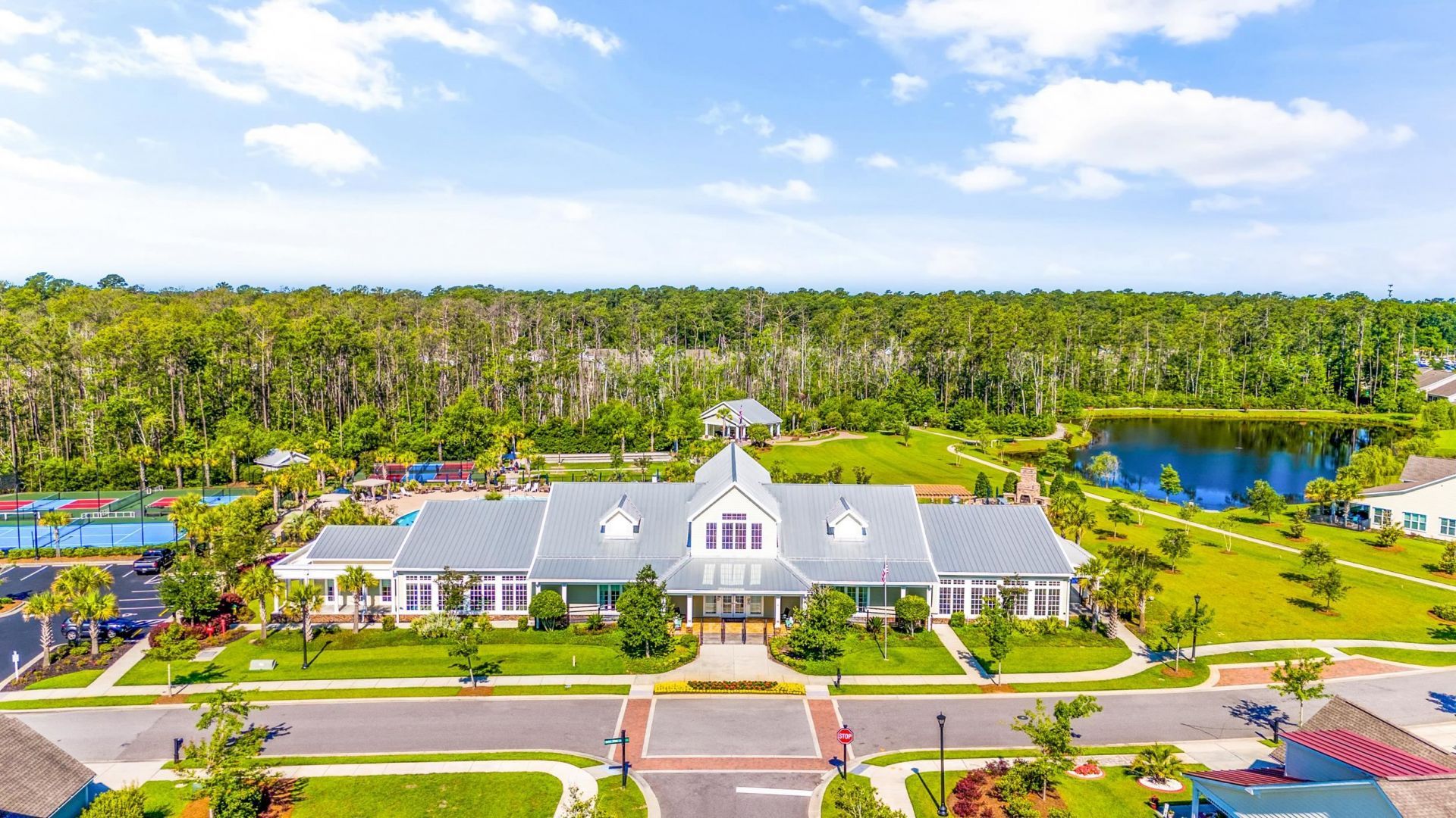 1744 Suncrest Dr. Photo 41