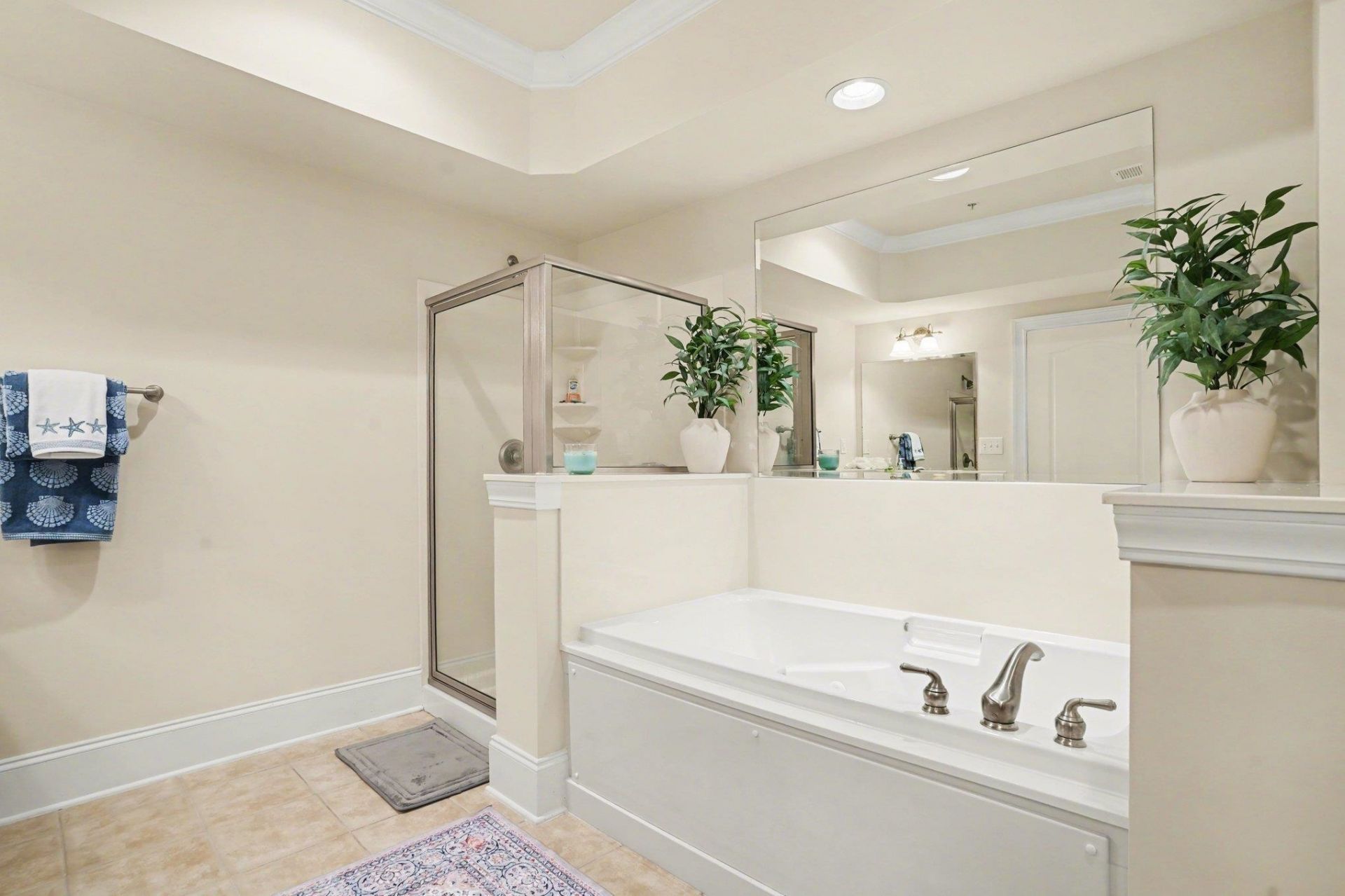 2180 Waterview Dr. Photo 17