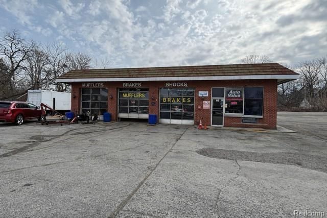 4545 S Wayne Road , Wayne, MI 48184 Main Photo