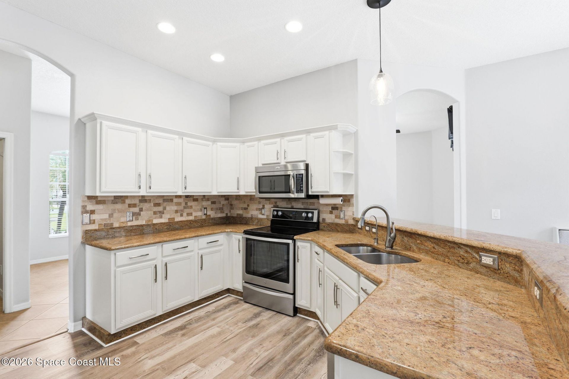 1661 Whitman Drive , Melbourne, FL 32904 Photo