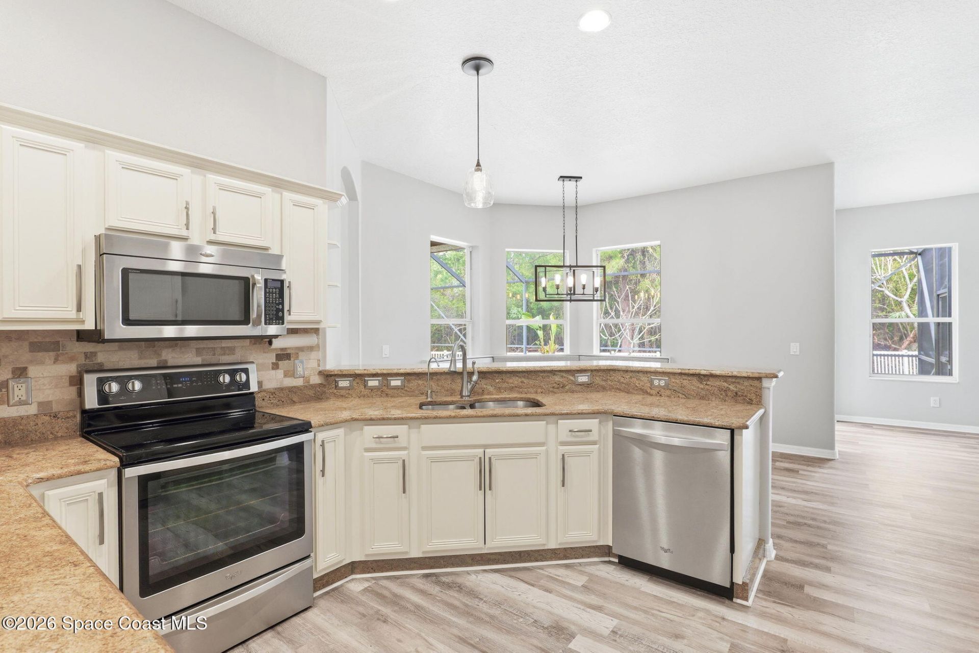 1661 Whitman Drive , Melbourne, FL 32904 Photo